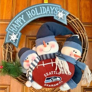 Seattle Seahawks 12's Snowman twine 16" x 16 " Plush Wreath - Blue